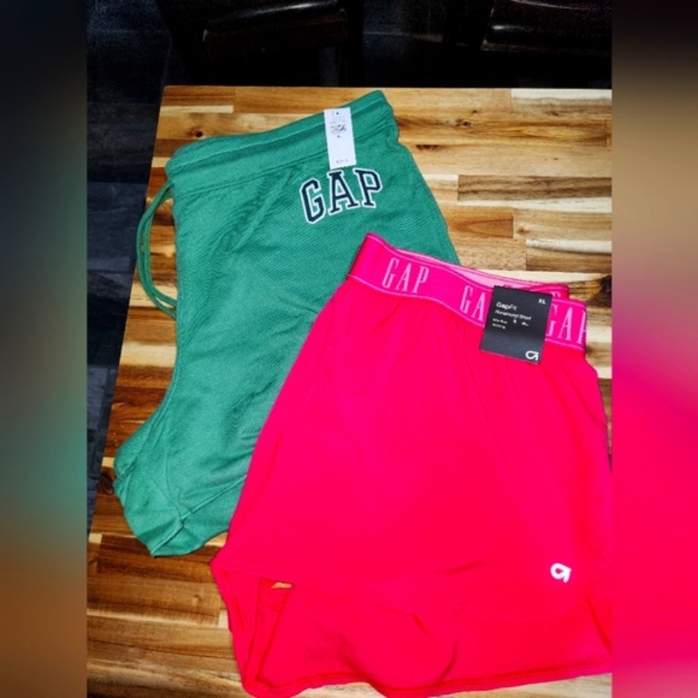 Gap shorts women size XL